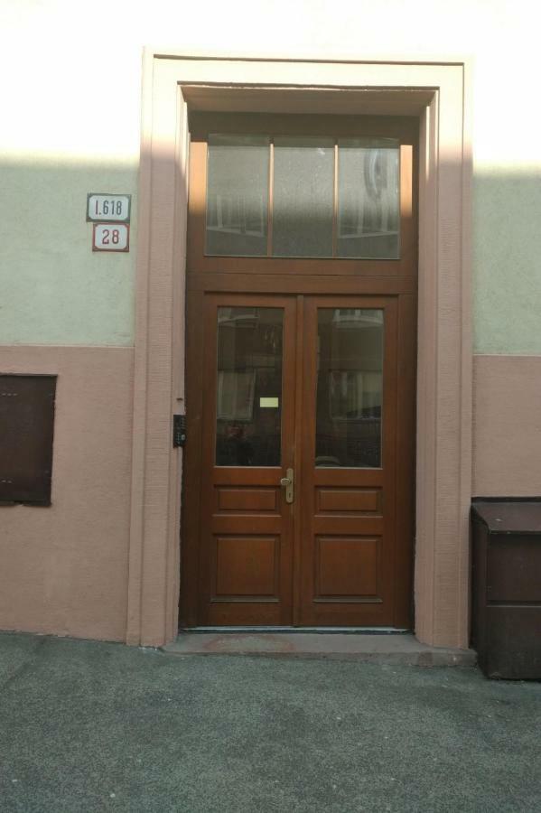 Spacious In Center