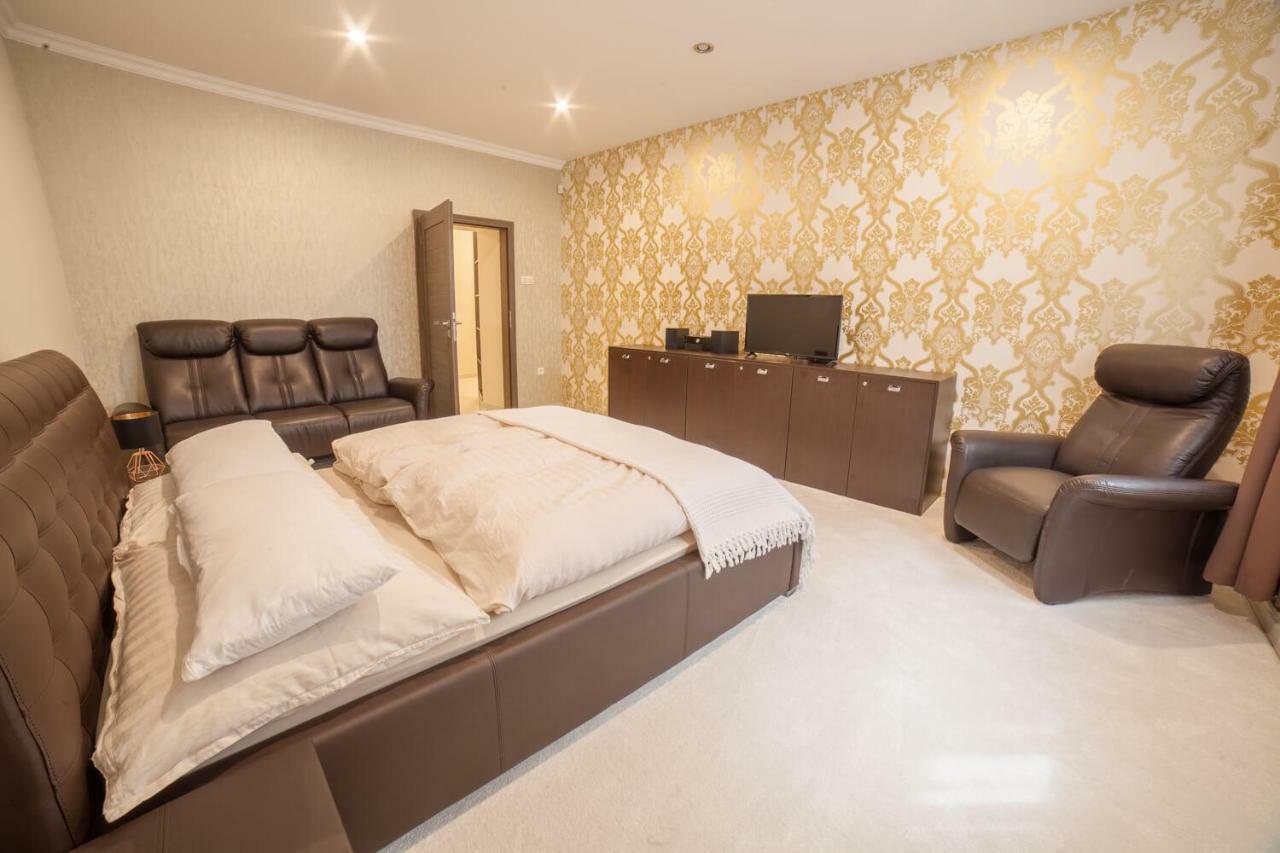 Spacious In Center Apartman Pozsony